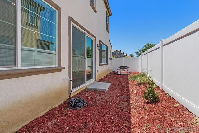 40303 Birchfield Drive, Temecula, CA 92591