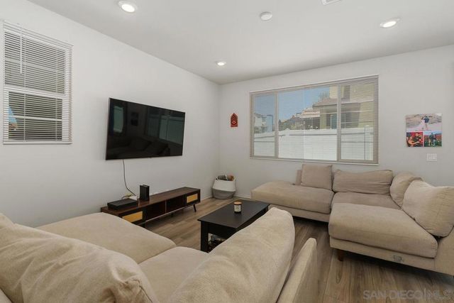 40303 Birchfield Drive, Temecula, CA 92591