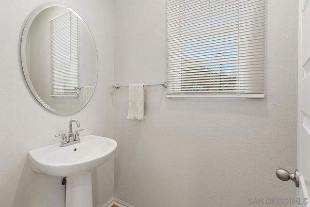 40303 Birchfield Drive, Temecula, CA 92591