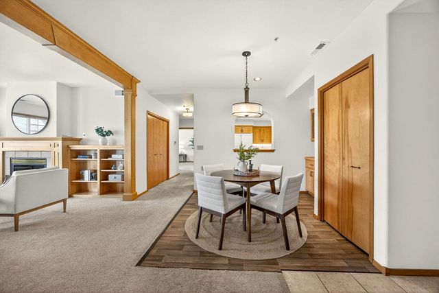 982 Golden Aspen Place, Ashland, OR 97520