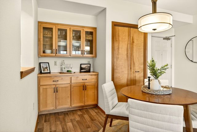 982 Golden Aspen Place, Ashland, OR 97520