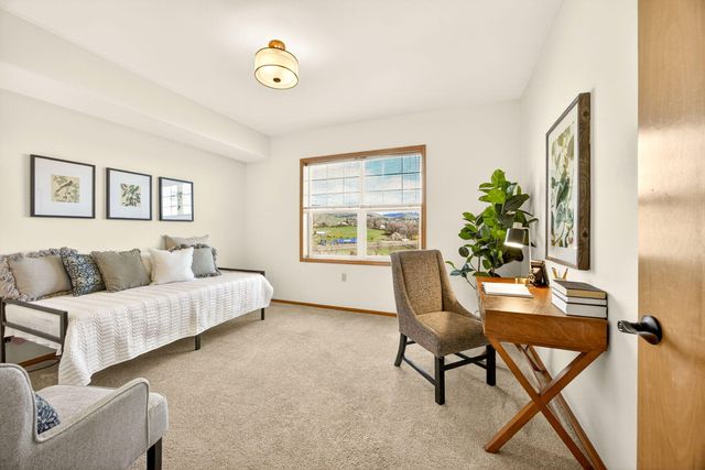 982 Golden Aspen Place, Ashland, OR 97520