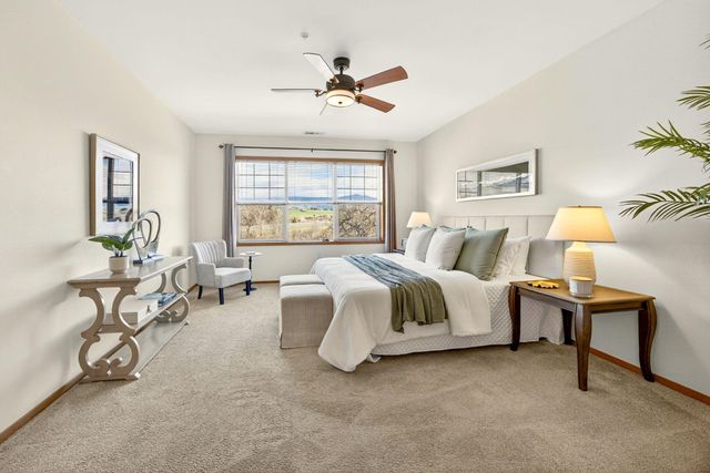 982 Golden Aspen Place, Ashland, OR 97520