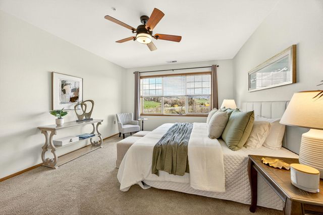 982 Golden Aspen Place, Ashland, OR 97520