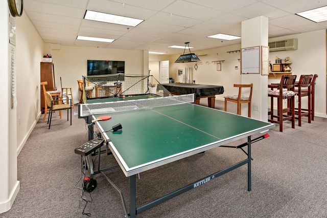 982 Golden Aspen Place, Ashland, OR 97520