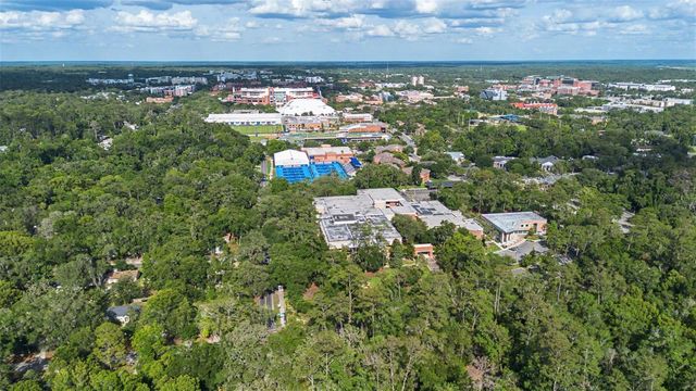 2721 SW 3RD PLACE, Gainesville, FL 32607
