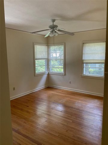 2721 SW 3RD PLACE, Gainesville, FL 32607