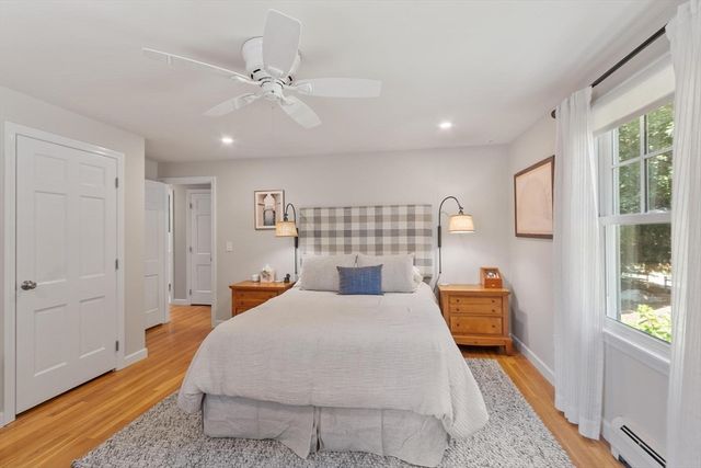 5 Adirondack Rd, Chelmsford, MA 01824