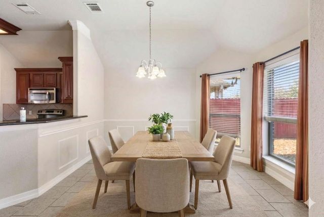 2222 Carlisle Court, College Station, TX 77845