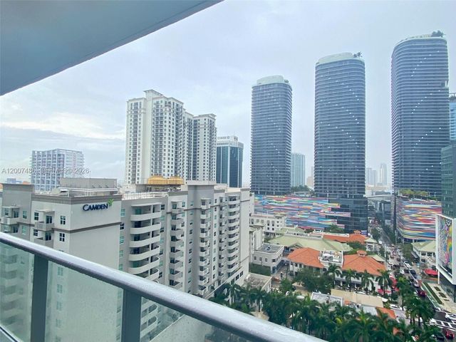 1100 S Miami Ave 1509, Miami, FL 33130