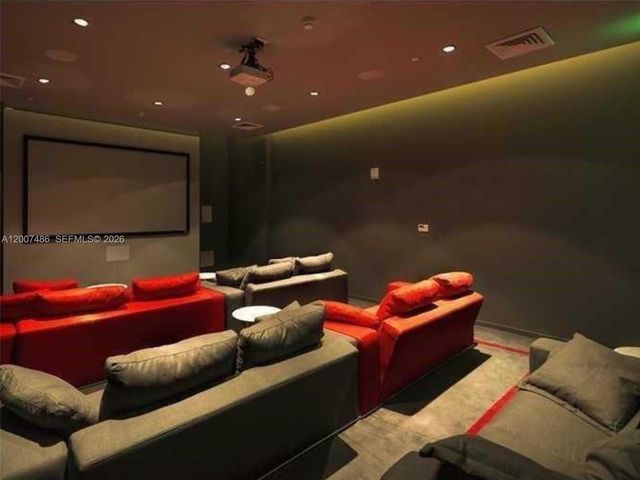 1100 S Miami Ave 1509, Miami, FL 33130