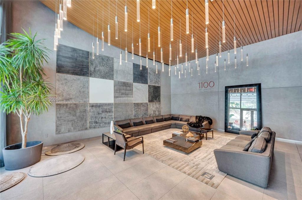 1100 S Miami Ave 1509, Miami, FL 33130