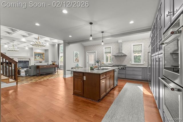 41901 8 Mile Road, Northville, MI 48167