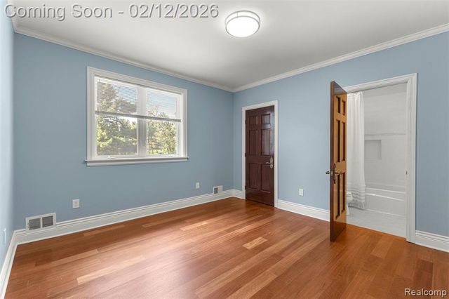 41901 8 Mile Road, Northville, MI 48167