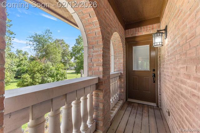 41901 8 Mile Road, Northville, MI 48167