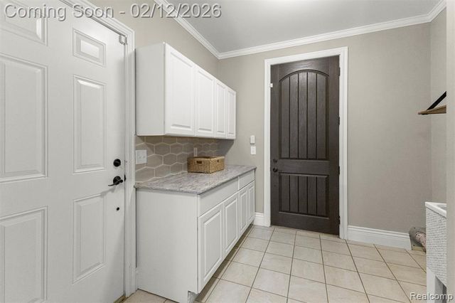 41901 8 Mile Road, Northville, MI 48167