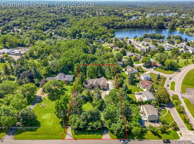 41901 8 Mile Road, Northville, MI 48167