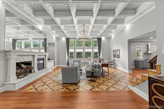 41901 8 Mile Road, Northville, MI 48167