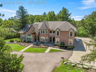 41901 8 Mile Road, Northville, MI 48167