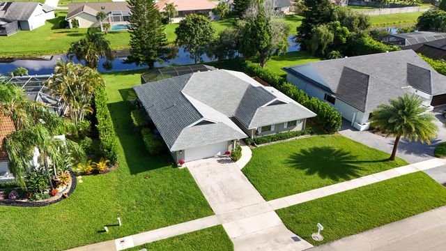 13471 Barberry Drive, Wellington, FL 33414