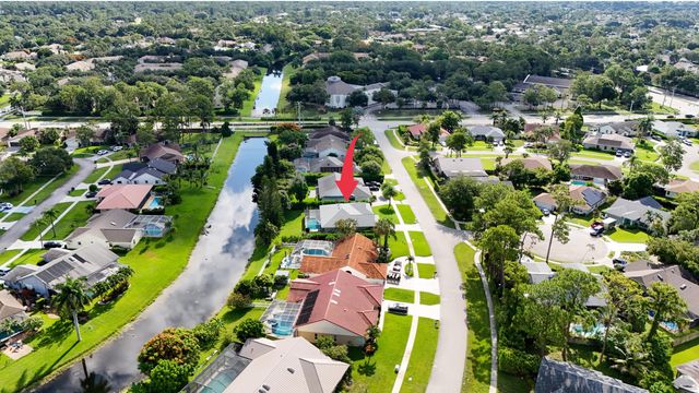 13471 Barberry Drive, Wellington, FL 33414