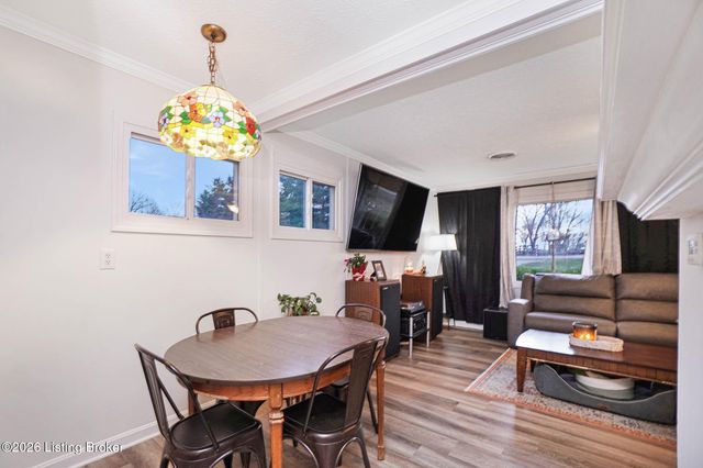 2649 Ft Pickens Rd, La Grange, KY 40031