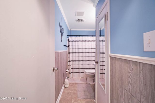 2649 Ft Pickens Rd, La Grange, KY 40031