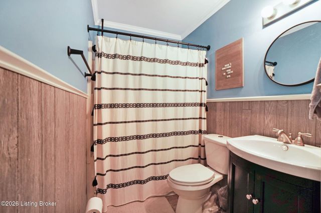 2649 Ft Pickens Rd, La Grange, KY 40031