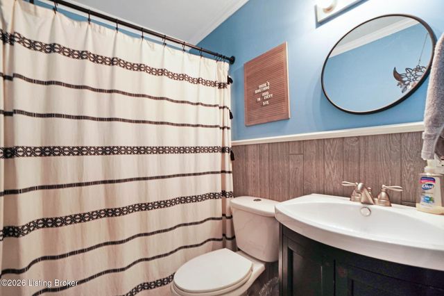 2649 Ft Pickens Rd, La Grange, KY 40031