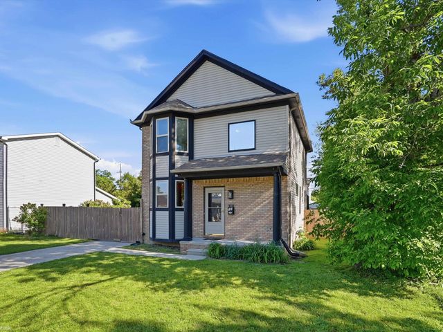 90 W Milton Avenue, Hazel Park, MI 48030