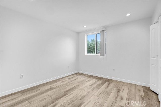 22022 Buena Ventura, Woodland Hills (los Angeles), CA 91364