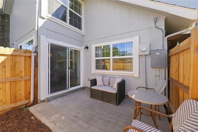 7011 S Knolls Way, Centennial, CO 80122