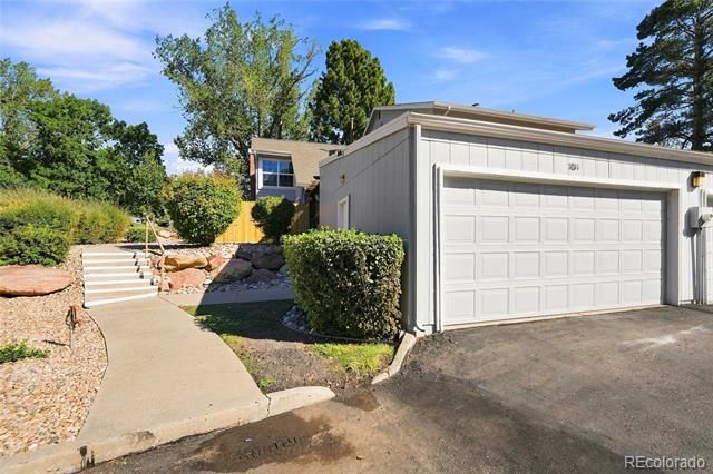 7011 S Knolls Way, Centennial, CO 80122