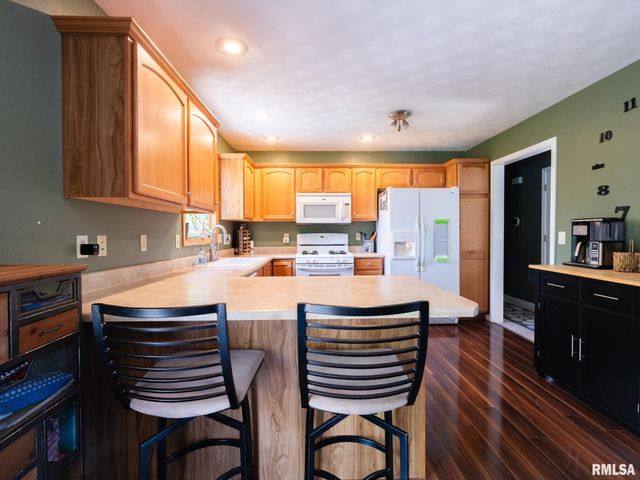 111 Patriot Drive, East Peoria, IL 61611