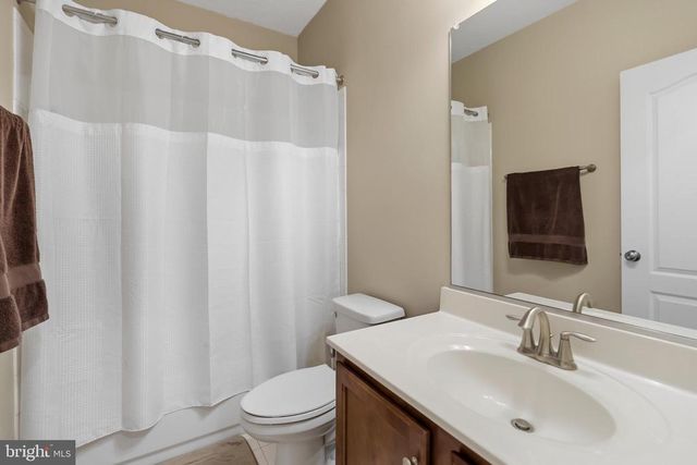 10502 TURNING LEAF LN, Spotsylvania, VA 22551