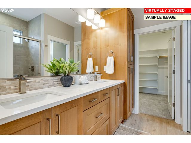 5921 Se 73rd Ave, Hillsboro, OR 97123