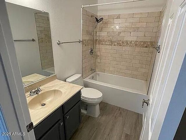 14487 N 57th Drive, Glendale, AZ 85306