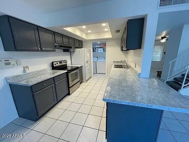 14487 N 57th Drive, Glendale, AZ 85306