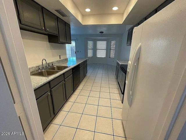 14487 N 57th Drive, Glendale, AZ 85306