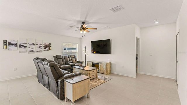 3012 TOTEM ROAD, Eagle Lake, FL 33839