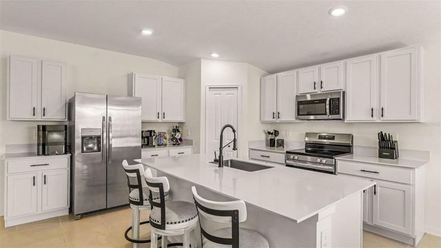 3012 TOTEM ROAD, Eagle Lake, FL 33839
