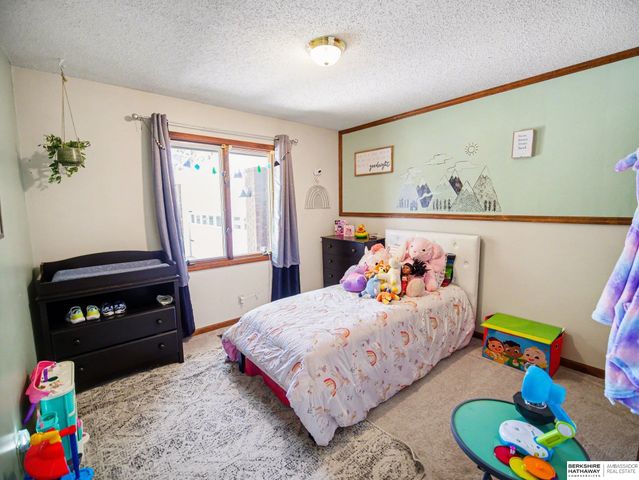 7533 Sherman Street, Lincoln, NE 68506