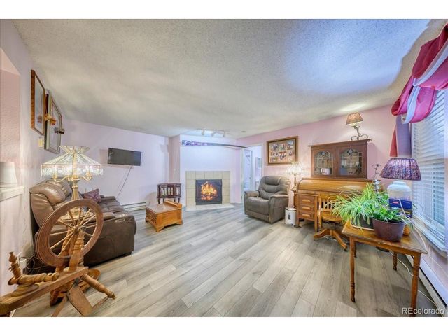7132 S Bryant St 211, Littleton, CO 80120
