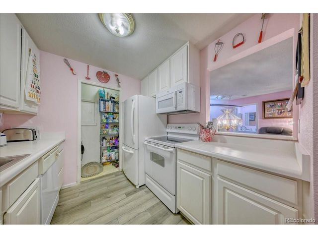 7132 S Bryant St 211, Littleton, CO 80120