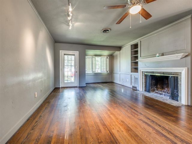 6407 N Hillcrest Avenue, Nichols Hills, OK 73116