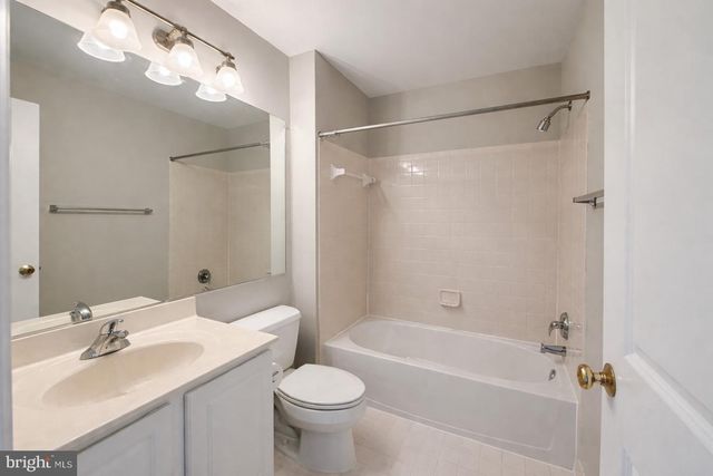 12314 TANALIAN FALLS LN, Bristow, VA 20136