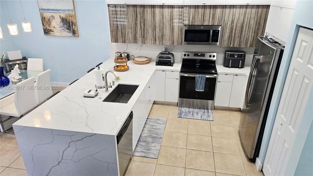 17470 SW 153rd Ave 17470, Miami, FL 33187