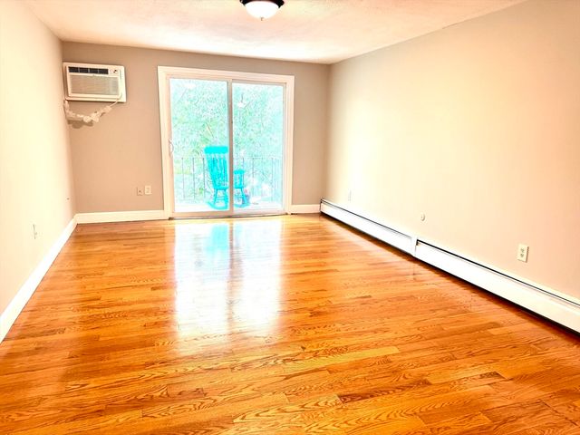 72 Mall 2, Lynn, MA 01902