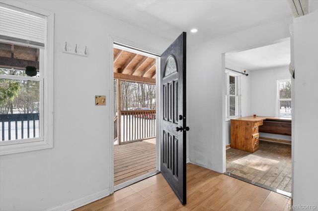 13574 Fairview Court, Van Buren Charter Township, MI 48111