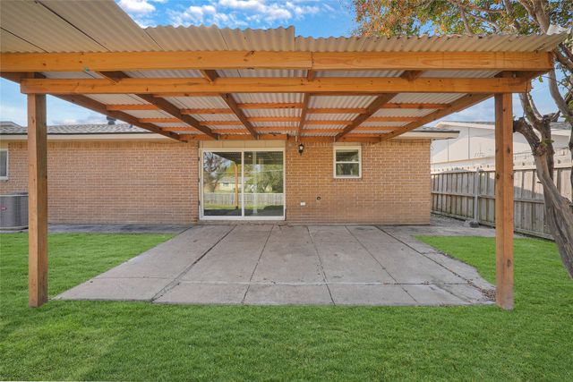 1813 Overglen Drive, Plano, TX 75074